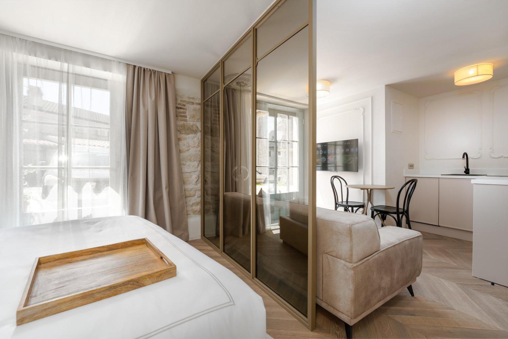 Silent Stone Apartment Vrsar Buitenkant foto